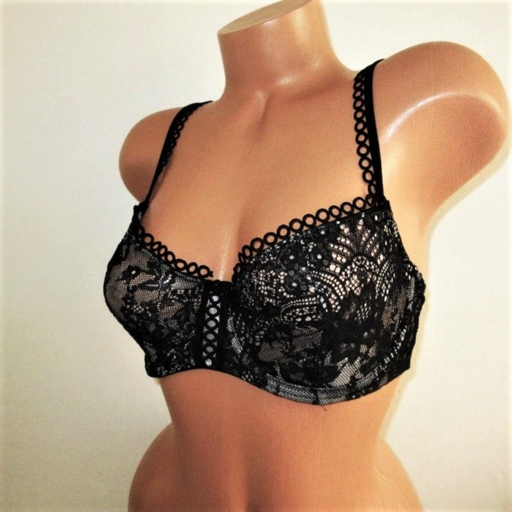 Victoria Secret Unlined Push Up Bra 34DD - Picture 2 of 7